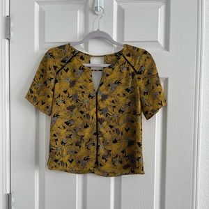 ASTR The Label Paisley Floral Crochet Keyhole Blouse , Golden Yellow. Size Xs